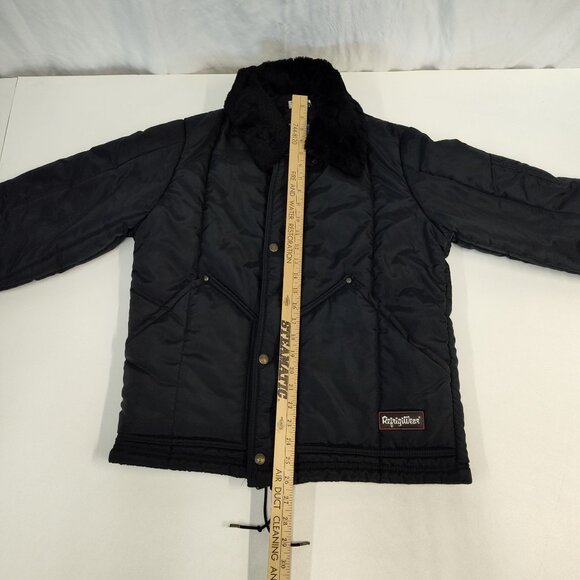 RefrigiWear Insulated Bomber Jacket Full Zip Ribbed Cuffs & Waist Men Small USA - Picture 12 of 13